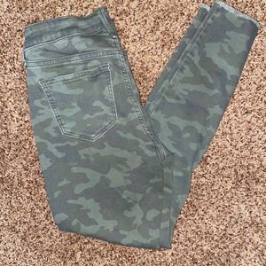 Camo jeans